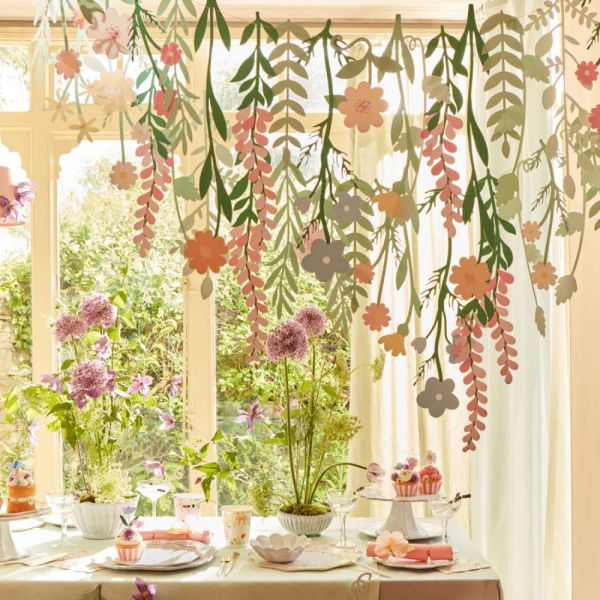 Toile de fond en fleurs en papier