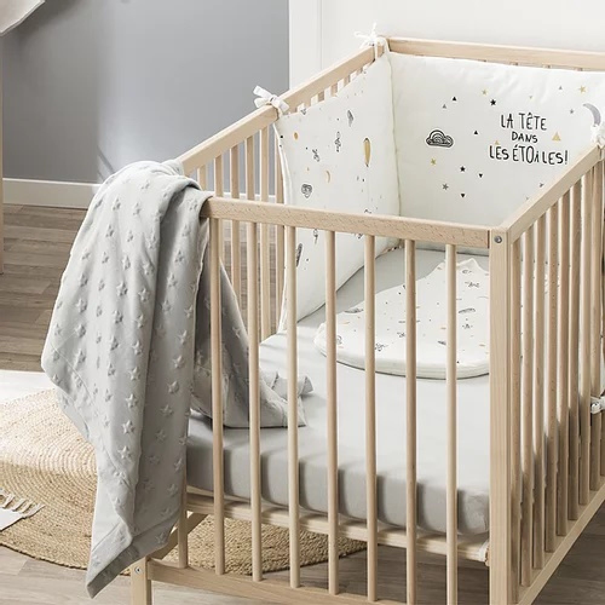 Tour De Lit Étoile – Accessoire Déco Lit Bébé