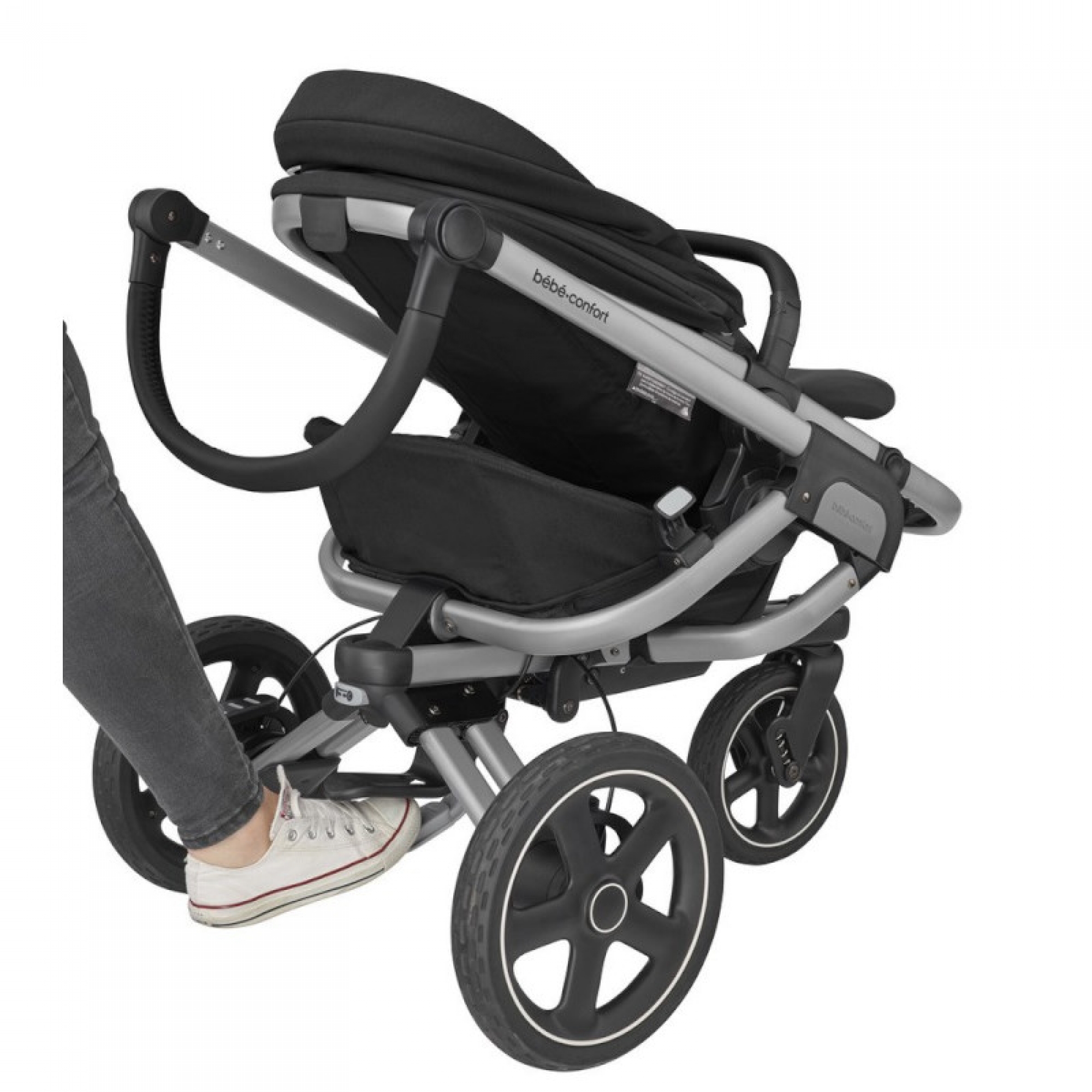 Bebe Confort Pack Poussette Trio Nova 3 Roues Amber Plus Cabriofix Essential Black Made In Bebe Bebe Confort Pack Poussette Trio Nova 3 Roues Amber Plus Cabriofix Essential Black Made In Bebe