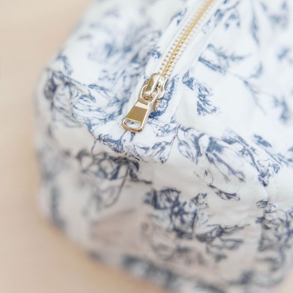 Trousse de toilette bébé imprimée Toile de Jouy Bleu