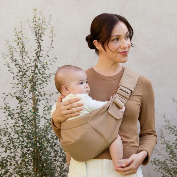 Porte bébé Sling Upsie Camel