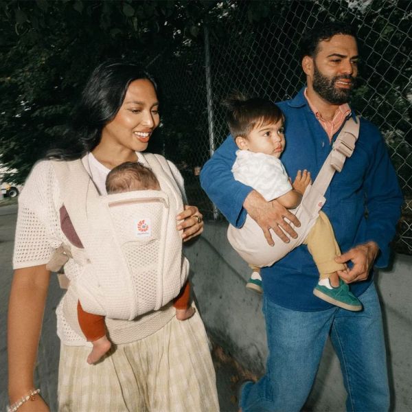 Porte bébé Sling Upsie Natural beige