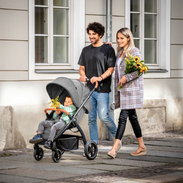 Poussette 4 roues Uptown Black Melange Grey