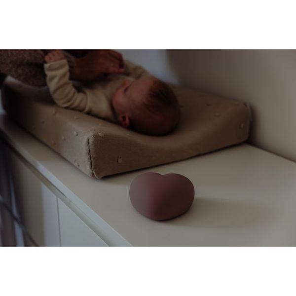 Veilleuse bébé et allaitement cœur Ruby vieux rose