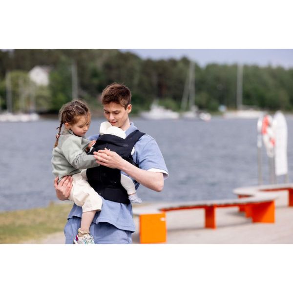 Porte bébé Huddle Black