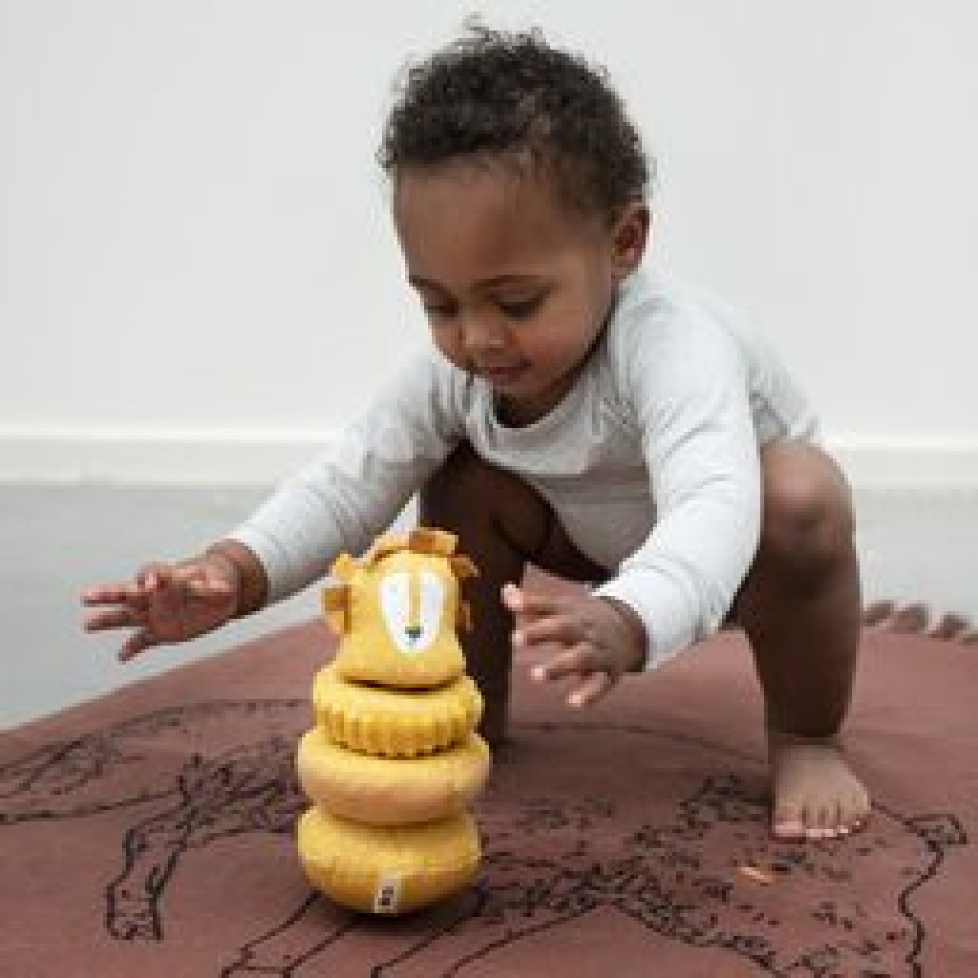 Trixie Pyramide Culbuto Mr Lion Made In Bebe